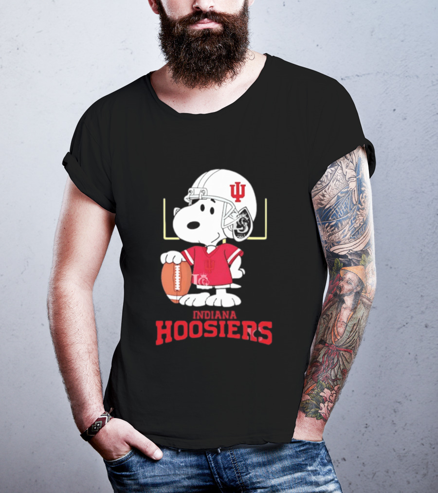 Snoopy Indiana Hoosiers Football Helmet Jersey Football Field T-Shirt