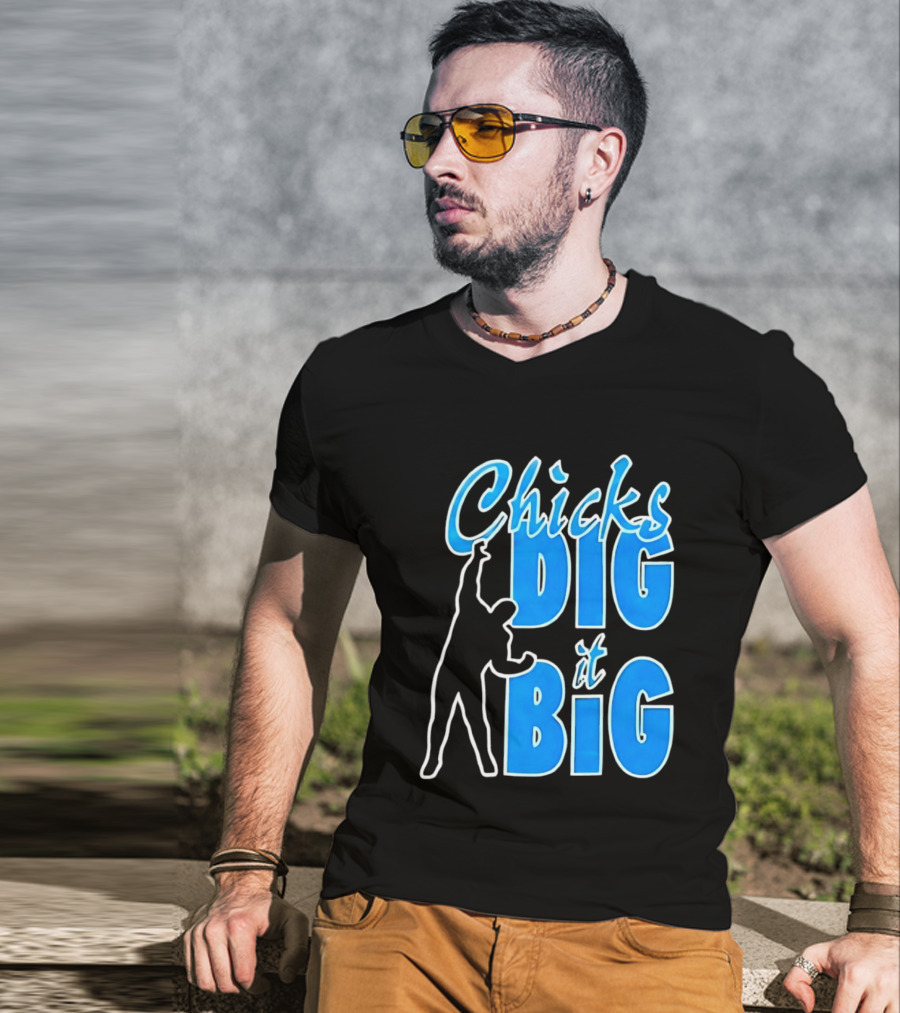 WWE Chicks Dig It Big Silhouette Gesture T-Shirt