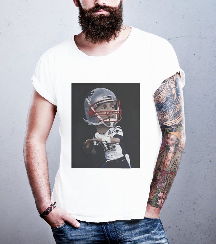 Tom Brady New England Patriots Caricature Super Bowl MVP Quarterback 12 Football Helmet T-Shirt