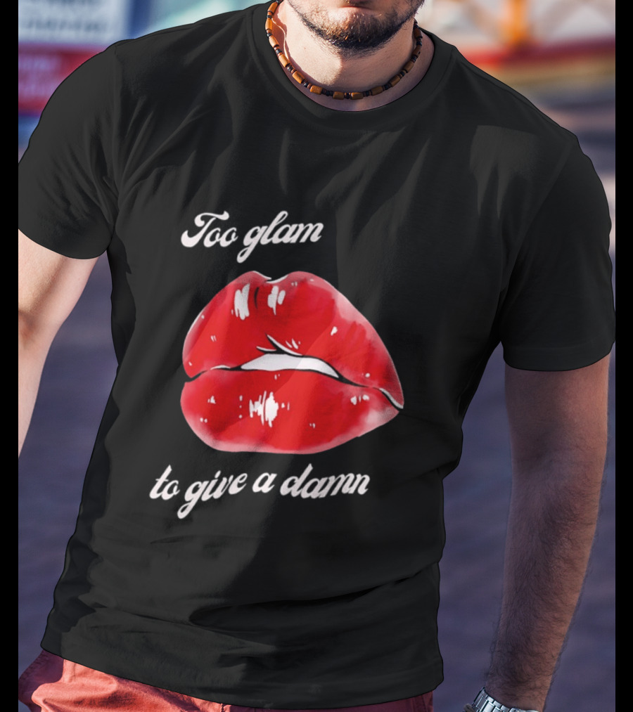 Too Glam Red Lips Attitude T-Shirt