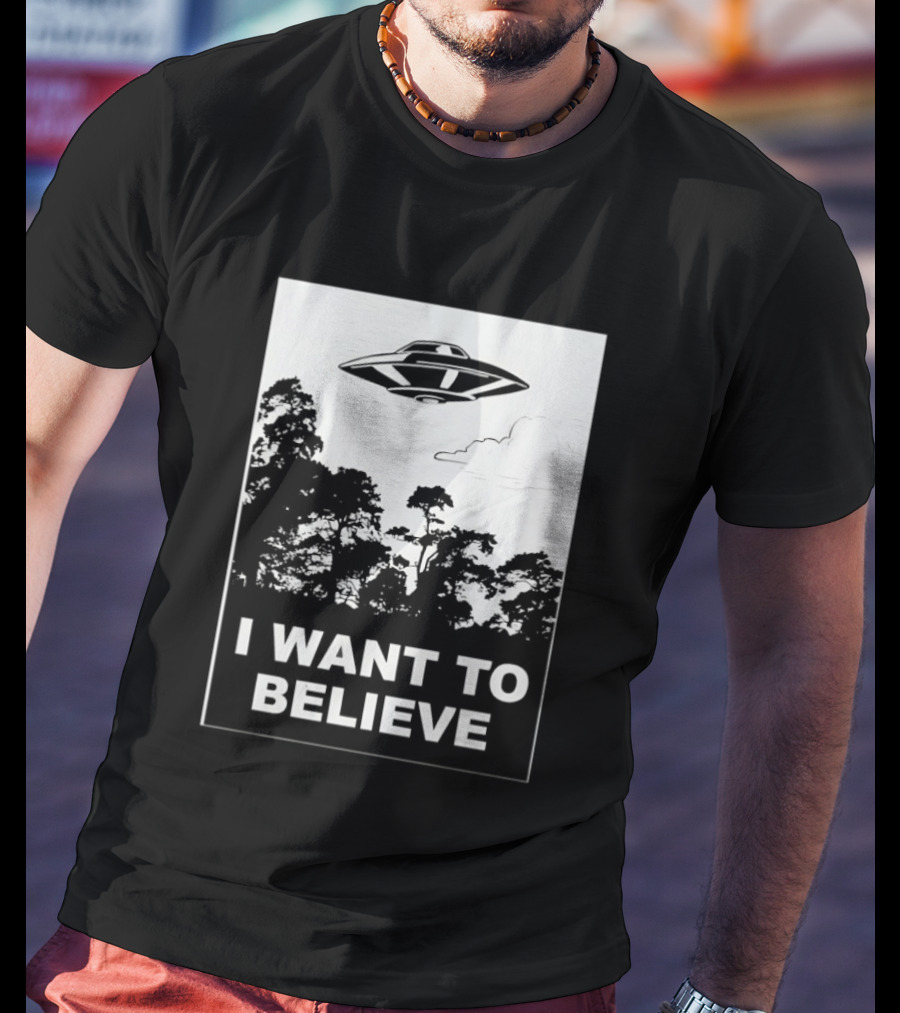 UFO I Want To Believe Flying Saucer Forest T-Shirt