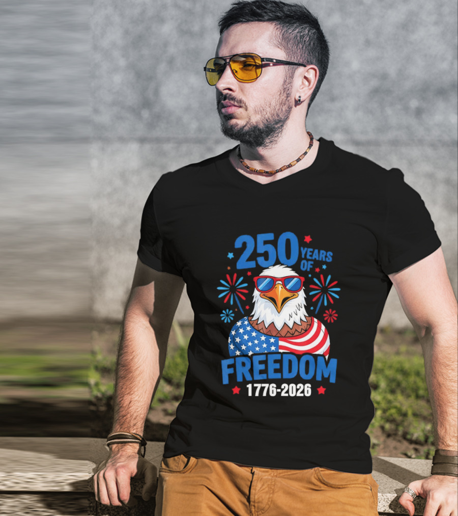 250 Years Of Freedom 1776 2026 Patriotic Bald Eagle USA Flag Celebration T-Shirt