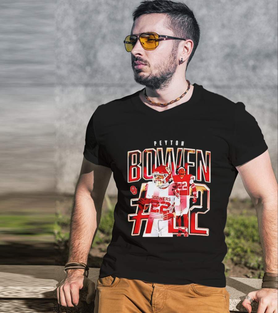 Oklahoma Sooners Bowen #22 NCAA Football Legends Caricature T-Shirt