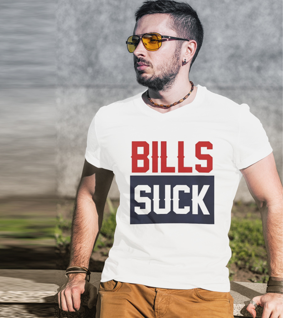 New England Patriots Rivalry Bills Suck Fan Gear T-Shirt