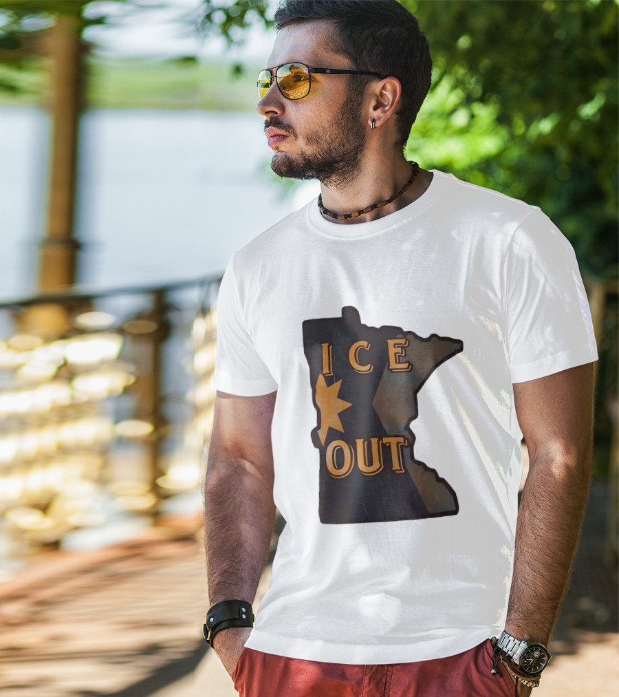 Minnesota Ice Out Bold Graphic State Map T-Shirt