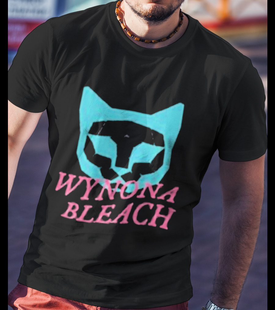 Wynona Bleach Blue Cat Face Pink T-Shirt