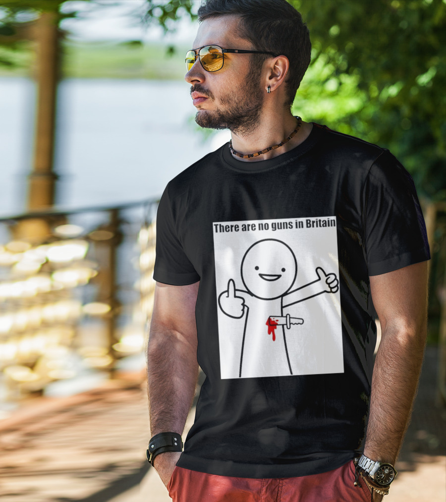 There Are No Guns In Britain Cartoon Knife Joke T-Shirt