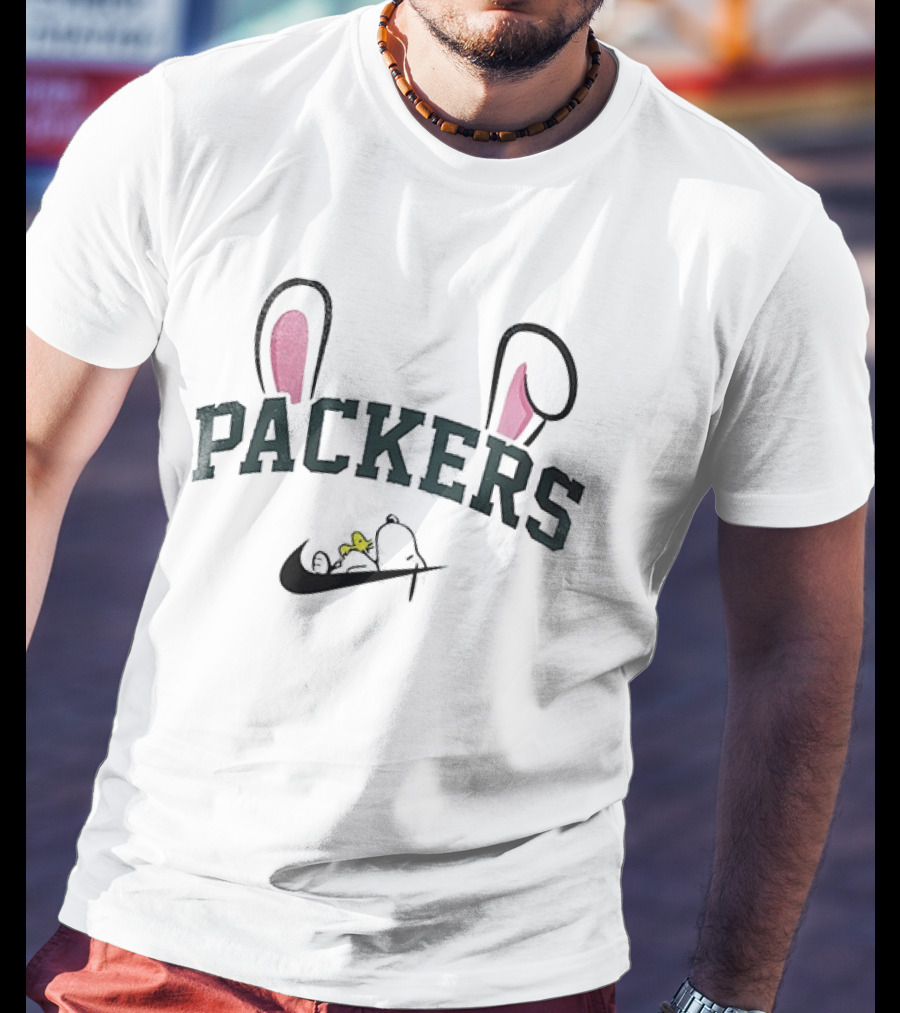Green Bay Packers Peanuts Snoopy Woodstock Easter Bunny Ears T-Shirt