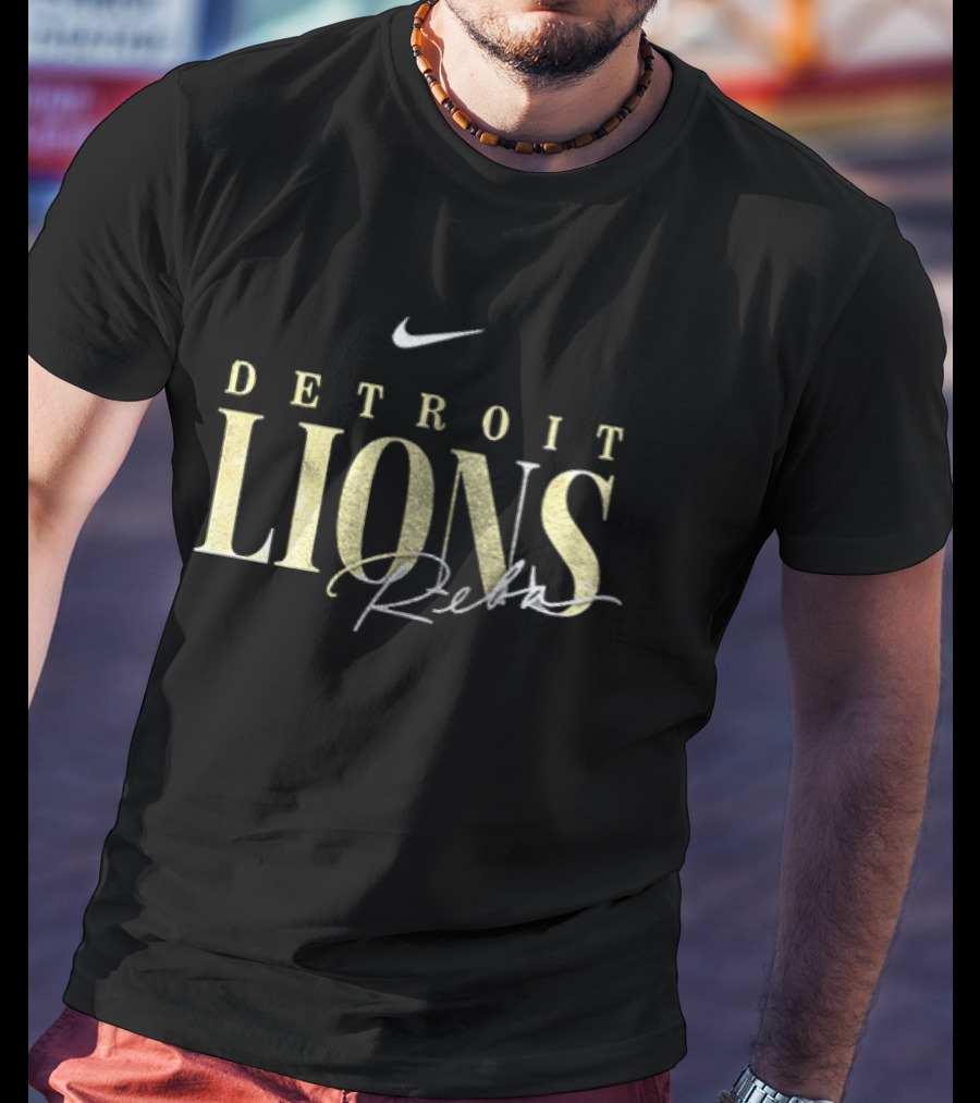 Detroit Lions Reba Nike The Queen The Myth The Legend T-Shirt