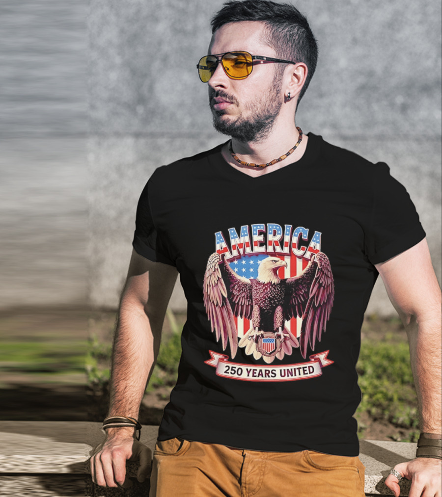 America Bald Eagle 250 Years United Patriotic Flag T-Shirt