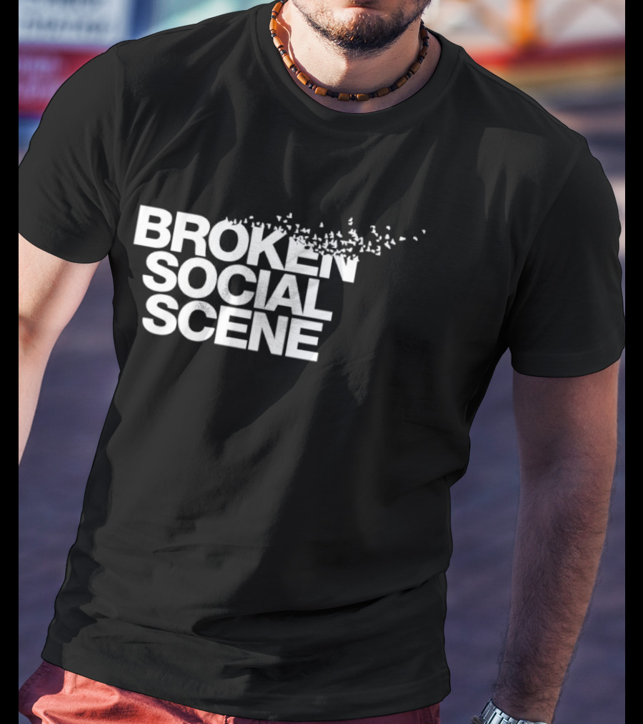 BROKEN SOCIAL SCENE Text With Fragmented Effect T-Shirt