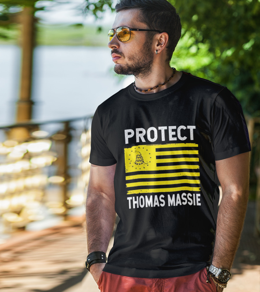 Protect Thomas Massie Gadsden Flag Yellow T-Shirt