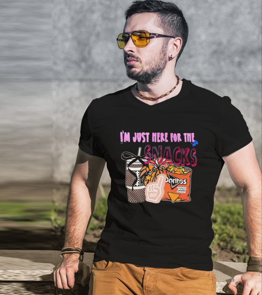 I'm Just Here For The Snacks Detroit Lions Doritos And Go Drink T-Shirt