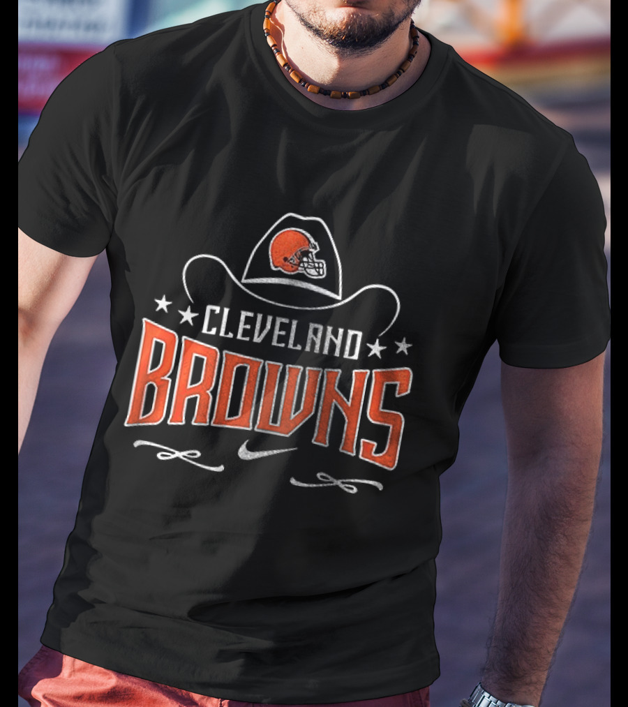 Cleveland Browns Never Underestimate Who Is A Fan Of George Strait T-Shirt