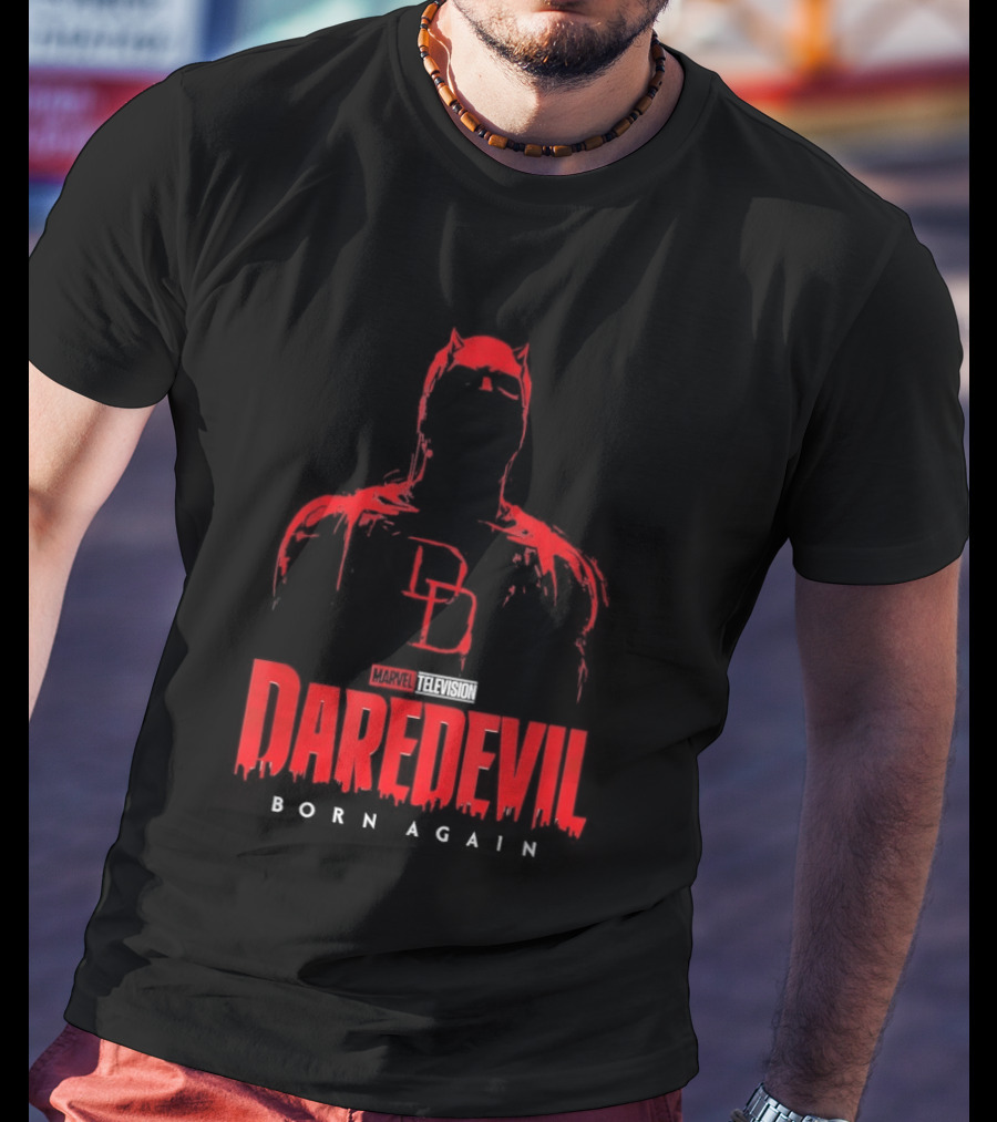 Marvel Daredevil Born Again DD Silhouette Red T-Shirt