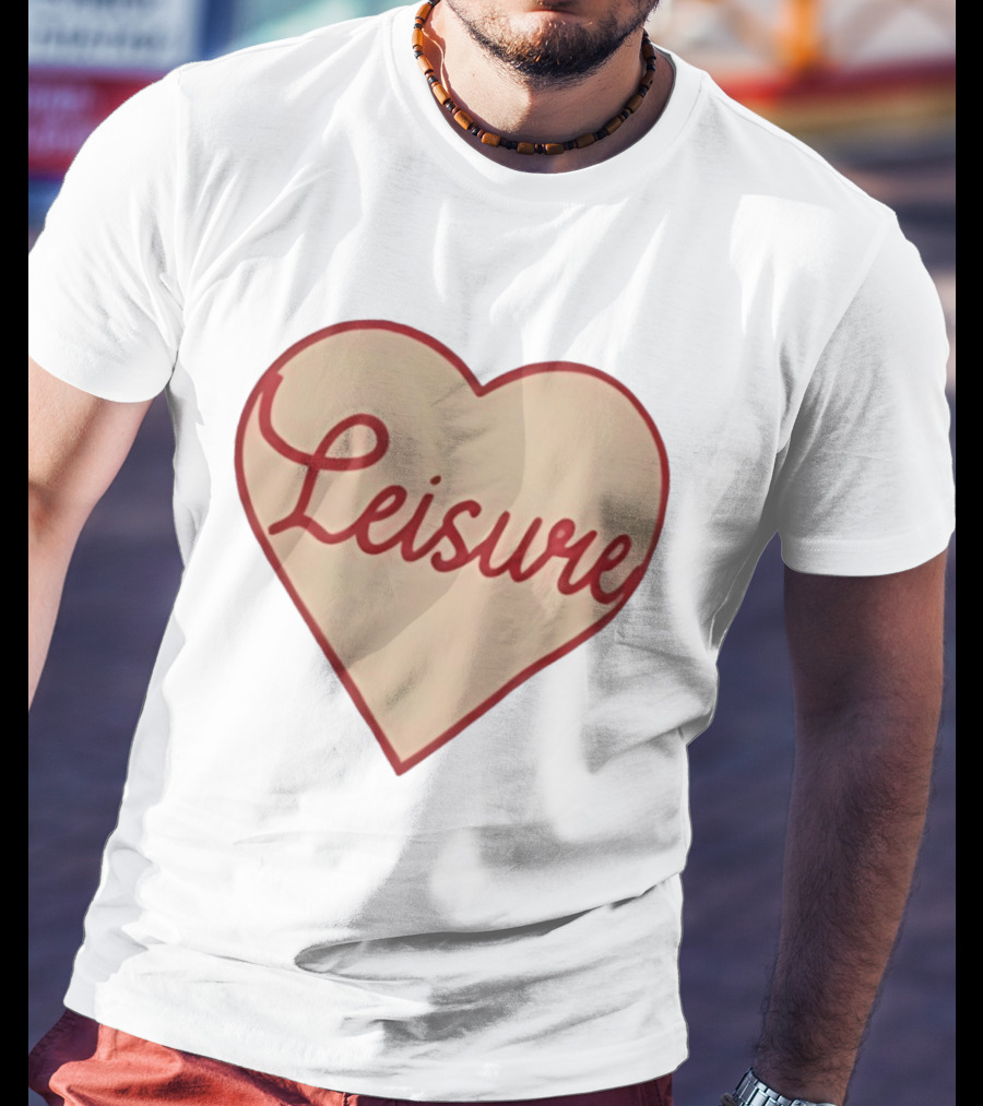 Leisure Heart Vintage Script Style Red T-Shirt