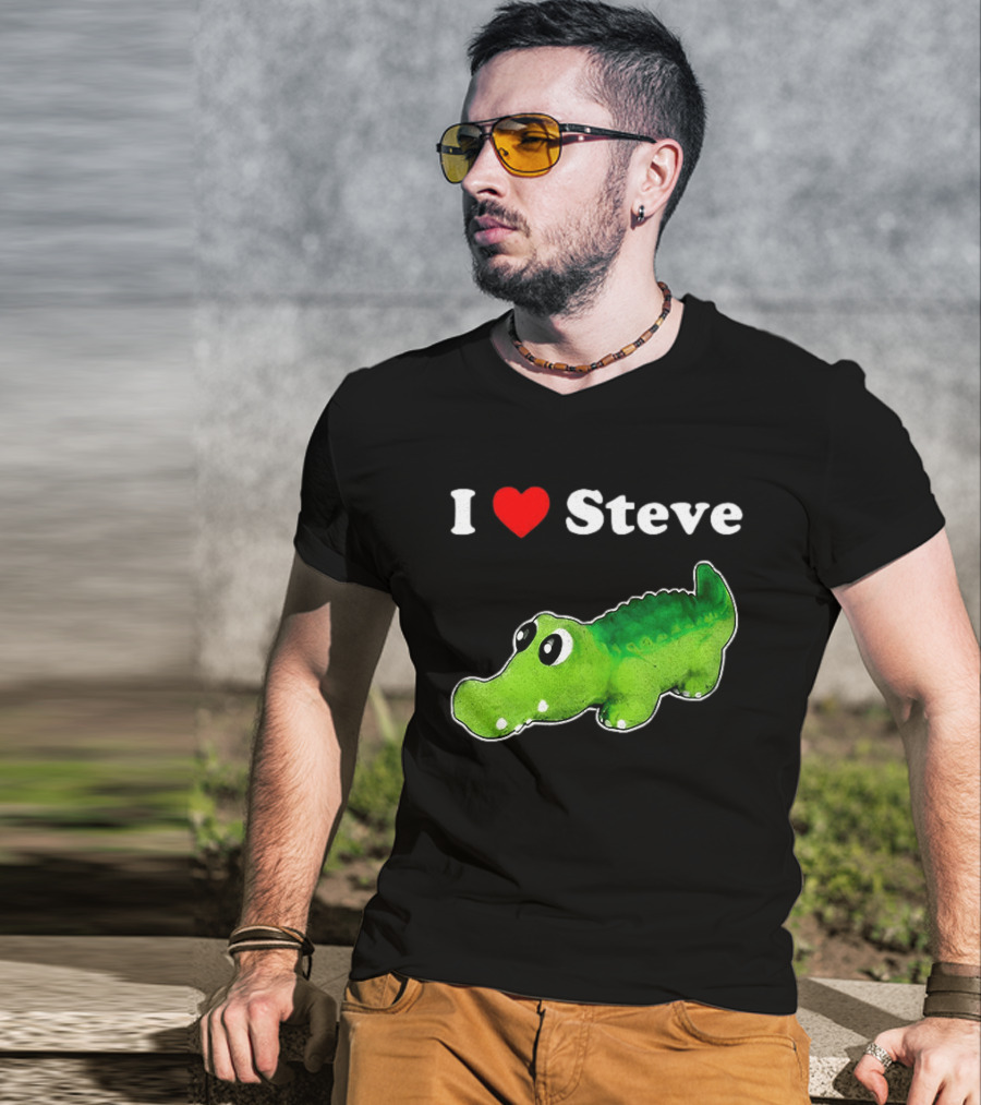 I Love Steve Cute Green Cartoon Gator T-Shirt