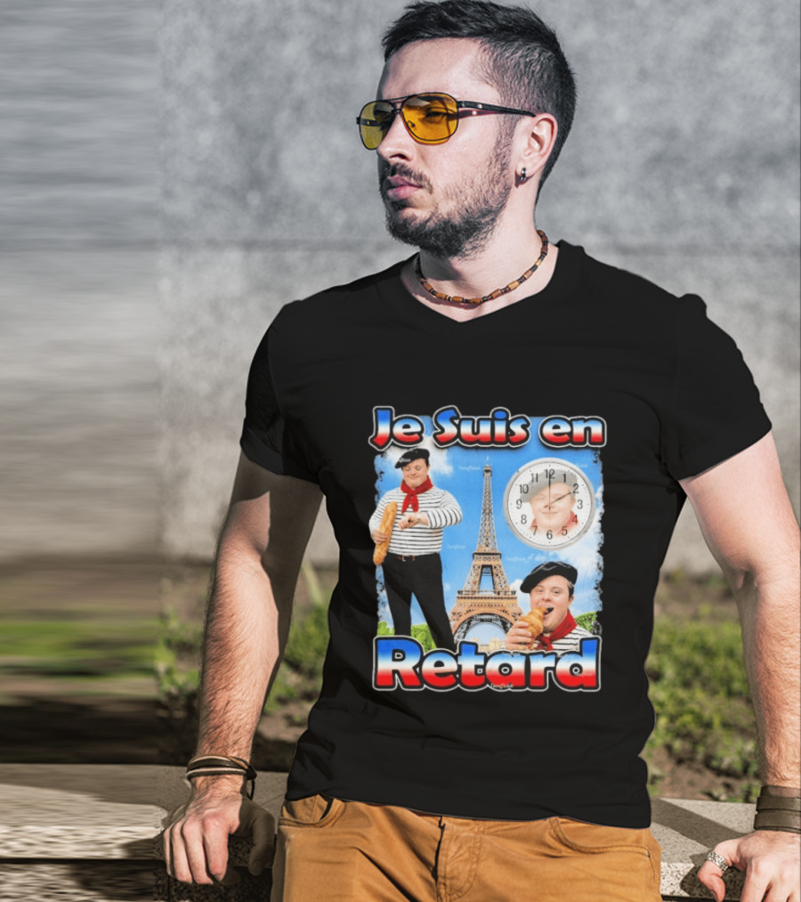 Je Suis En Retard Paris Eiffel Tower Baguette Striped Outfit Motif T-Shirt