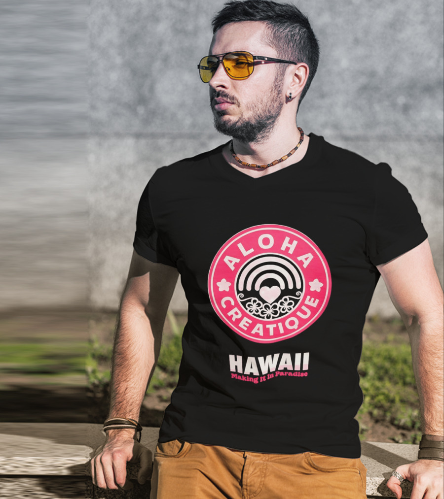 Aloha Creatique Hawaii Making It In Paradise Badge Rainbow Heartflowers T-Shirt