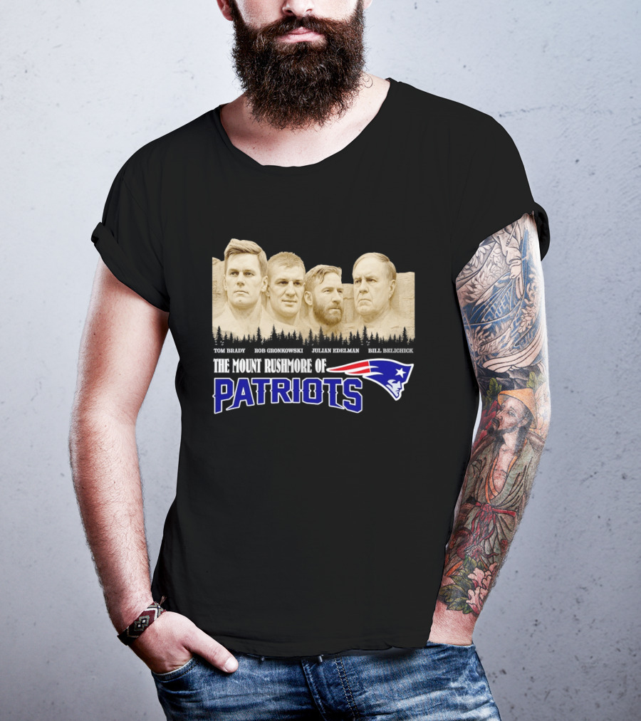 New England Patriots Tom Brady Rob Gronkowski Julian Edelman Bill Belichick Mount Rushmore T-Shirt