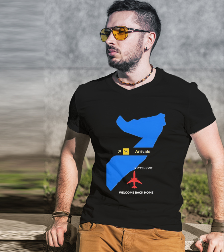 Arrivals Mogadishu Welcome Back Home Somalia Map Airplane T-Shirt