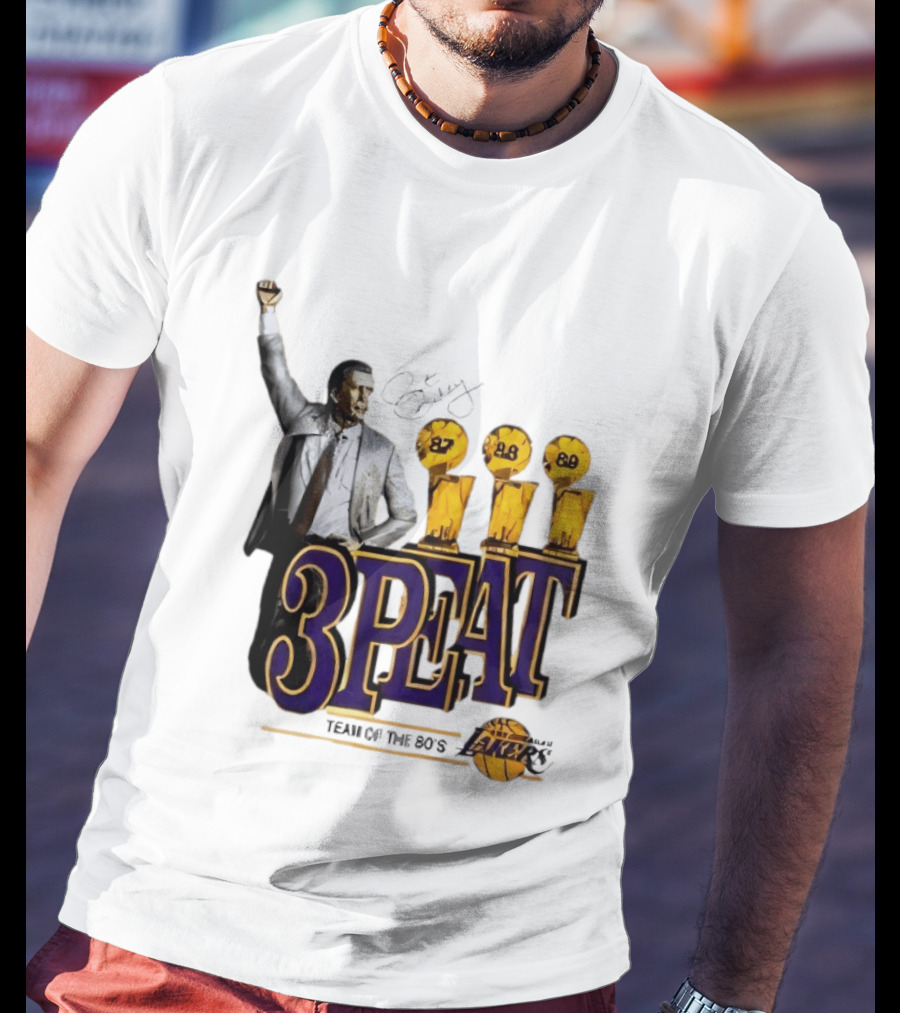 Los Angeles Lakers 3 Peat Team Of The 80s Pat Riley Champions 87 88 89 T-Shirt