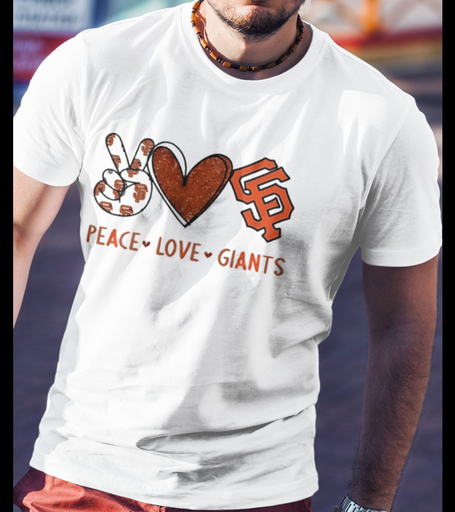 San Francisco Giants Peace Love SF Hand Sign Heart Shape T-Shirt