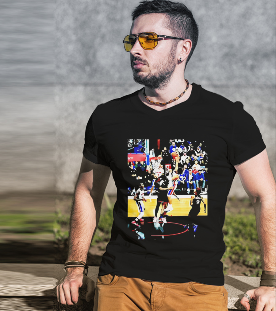 Cade Cunningham Dunking Over Drummond Basketball Game Action Scene T-Shirt