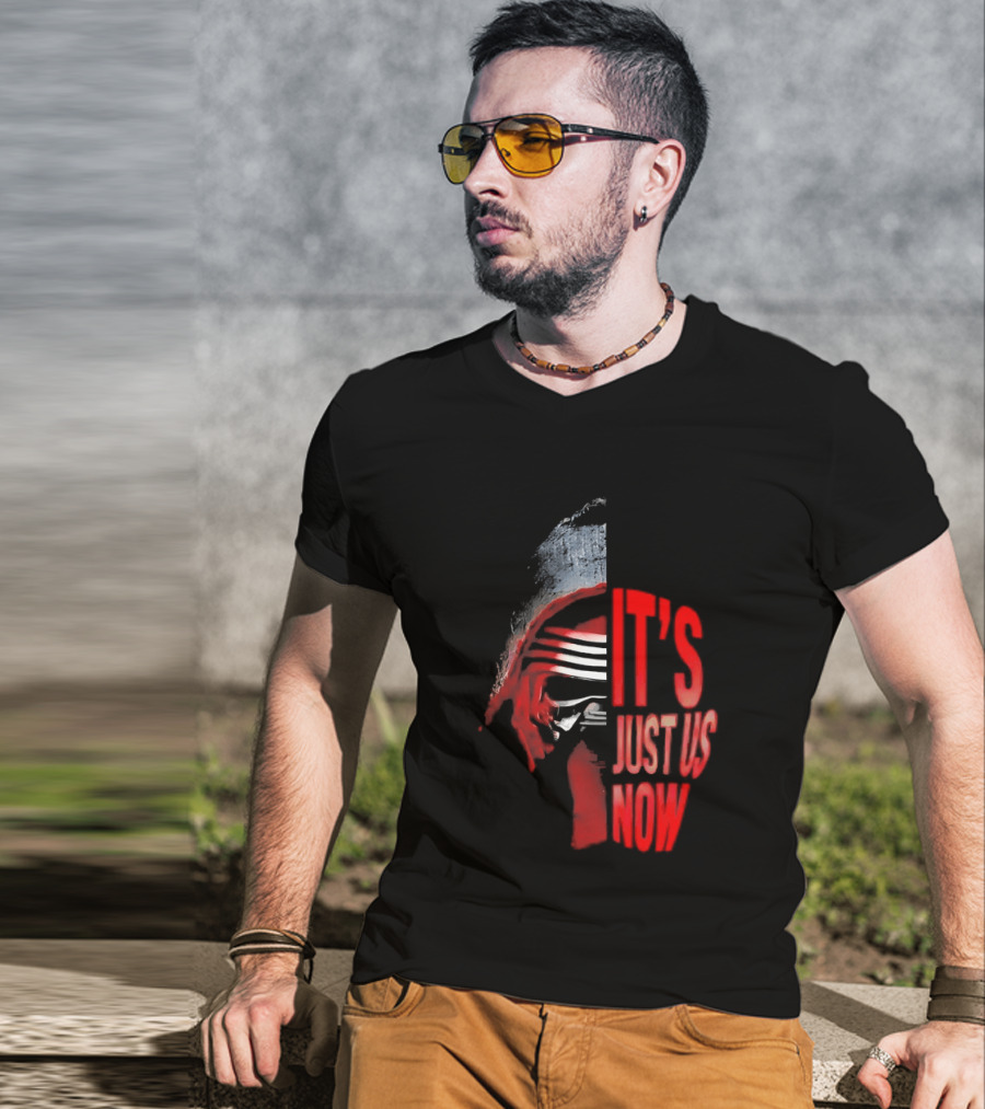 Kylo Ren It's Just Us Now Red Mask T-Shirt