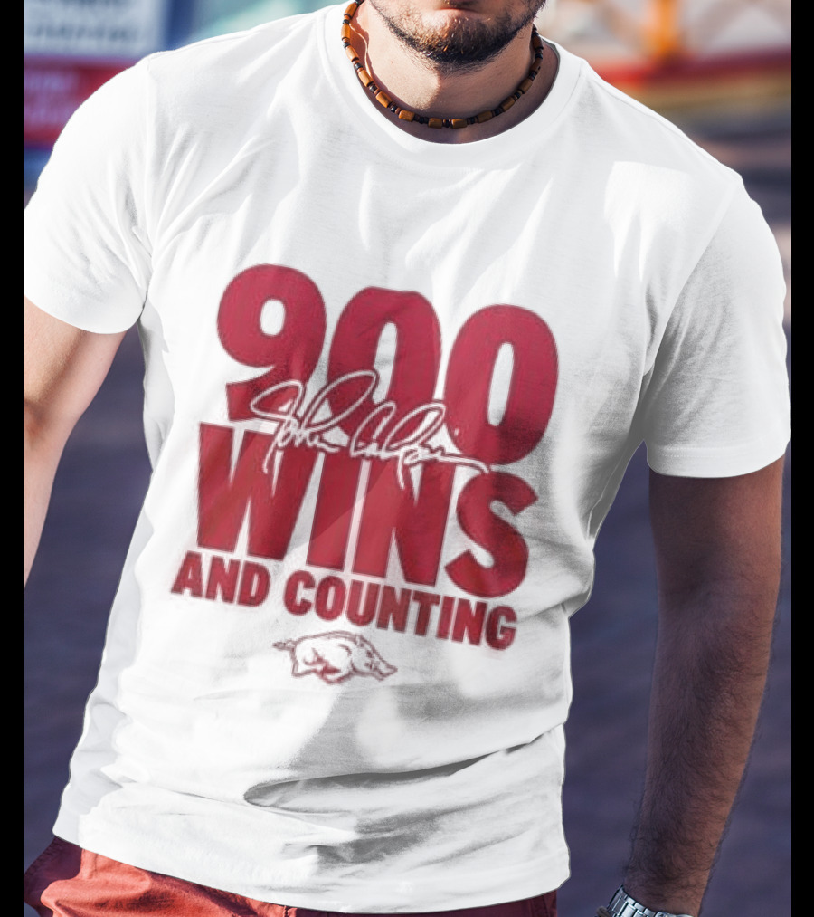Arkansas Razorbacks Basketball 900 Wins And Counting Coach John Calipari 2026 T-Shirt