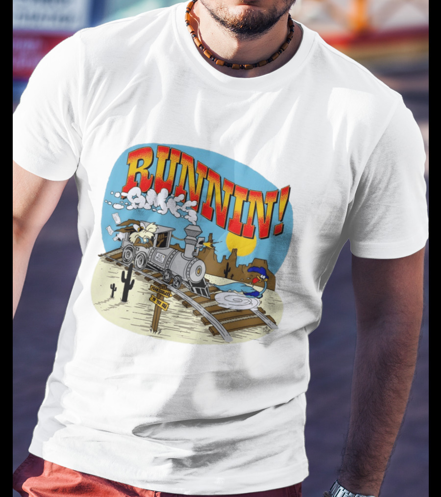 Runnin Road Runner Wile E. Coyote Train Desert Chase Adventure T-Shirt