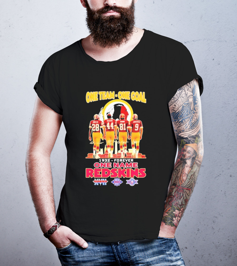 One Team One Goal One Name Washington Redskins Forever 1932 Green Riggins Monk Johnson Axc 1991 1992 1999 T-Shirt