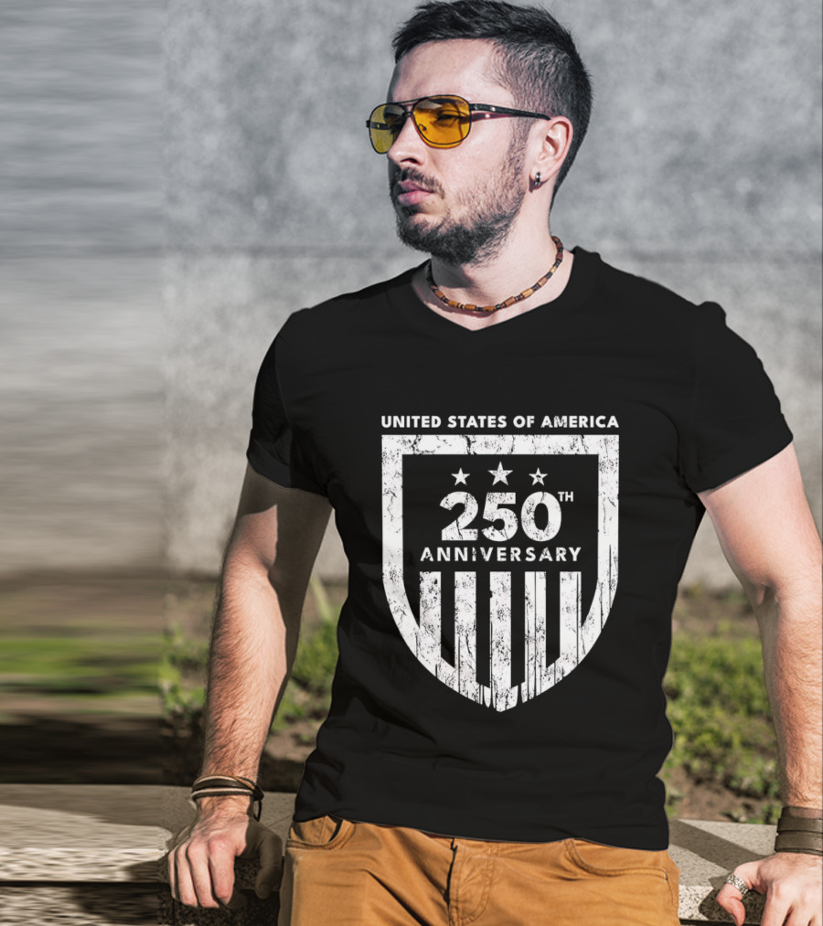 United States Of America 250th Anniversary Shield Stars Stripes T-Shirt
