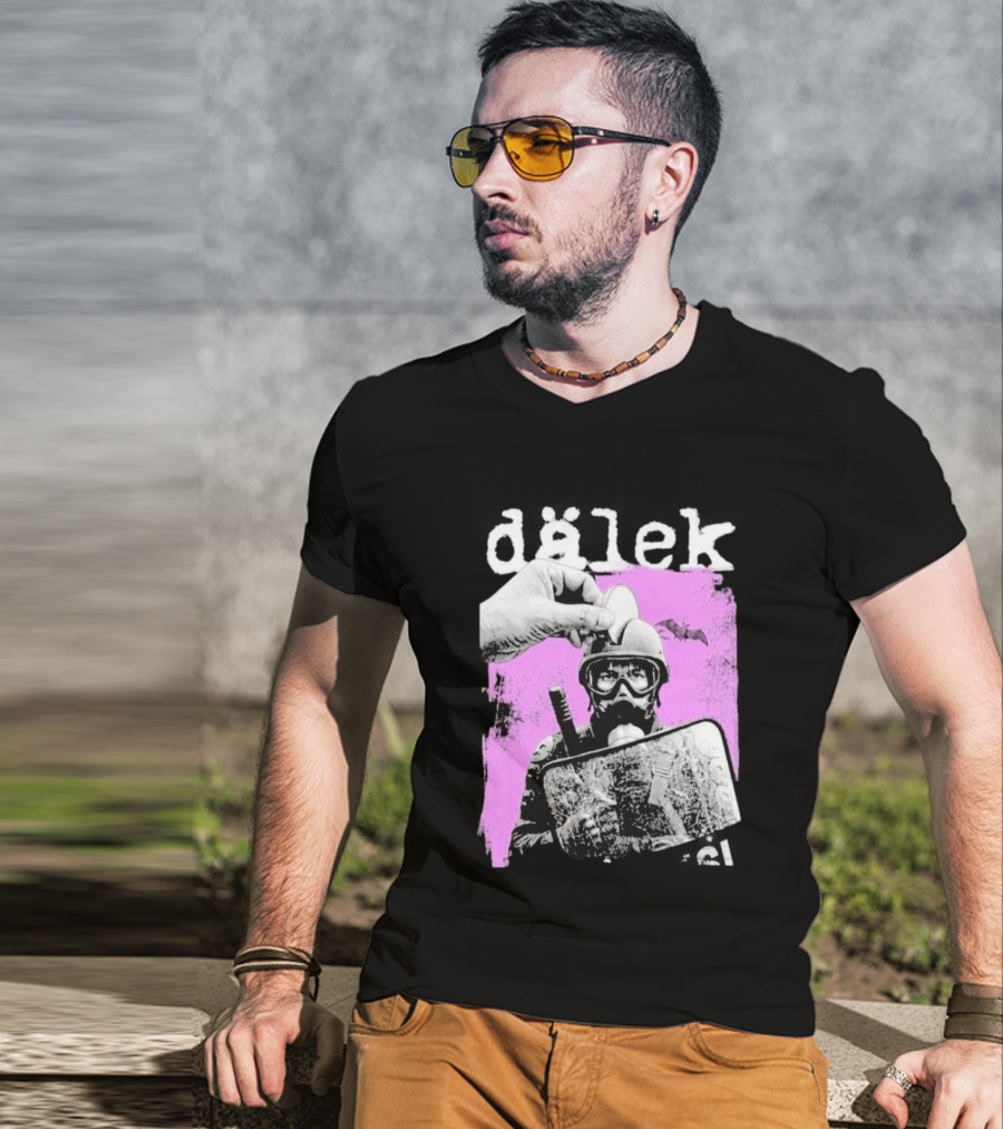 Dalek Brilliance Moon Tour Riot Gear Gas Mask T-Shirt
