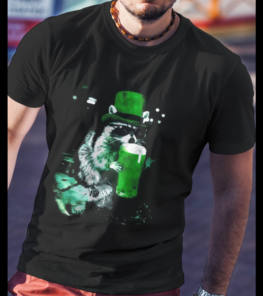Drunk Irish Raccoon With Green Beer St Patricks Day 2026 T-Shirt