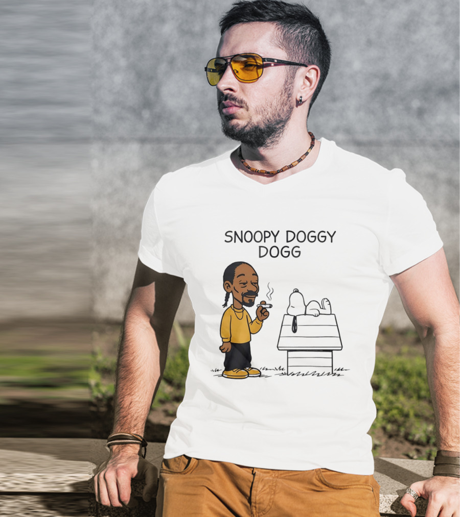 Snoopy Doggy Dogg Snoop Dogg And Snoopy Mashup T-Shirt