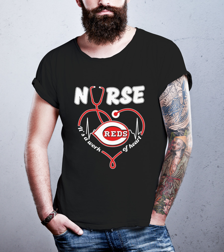 Cincinnati Reds Nurse Stethoscope It's A Work Of Heart T-Shirt
