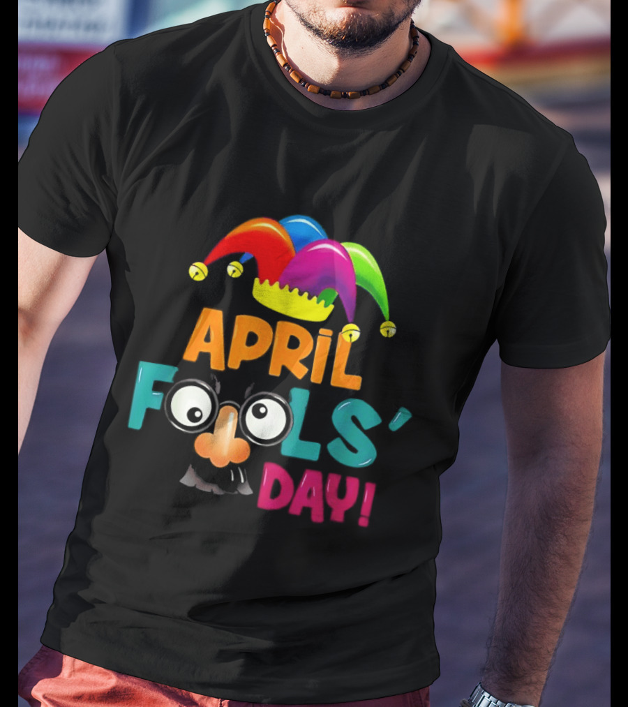 April Fools' Day Jester Hat Nose Glasses T-Shirt