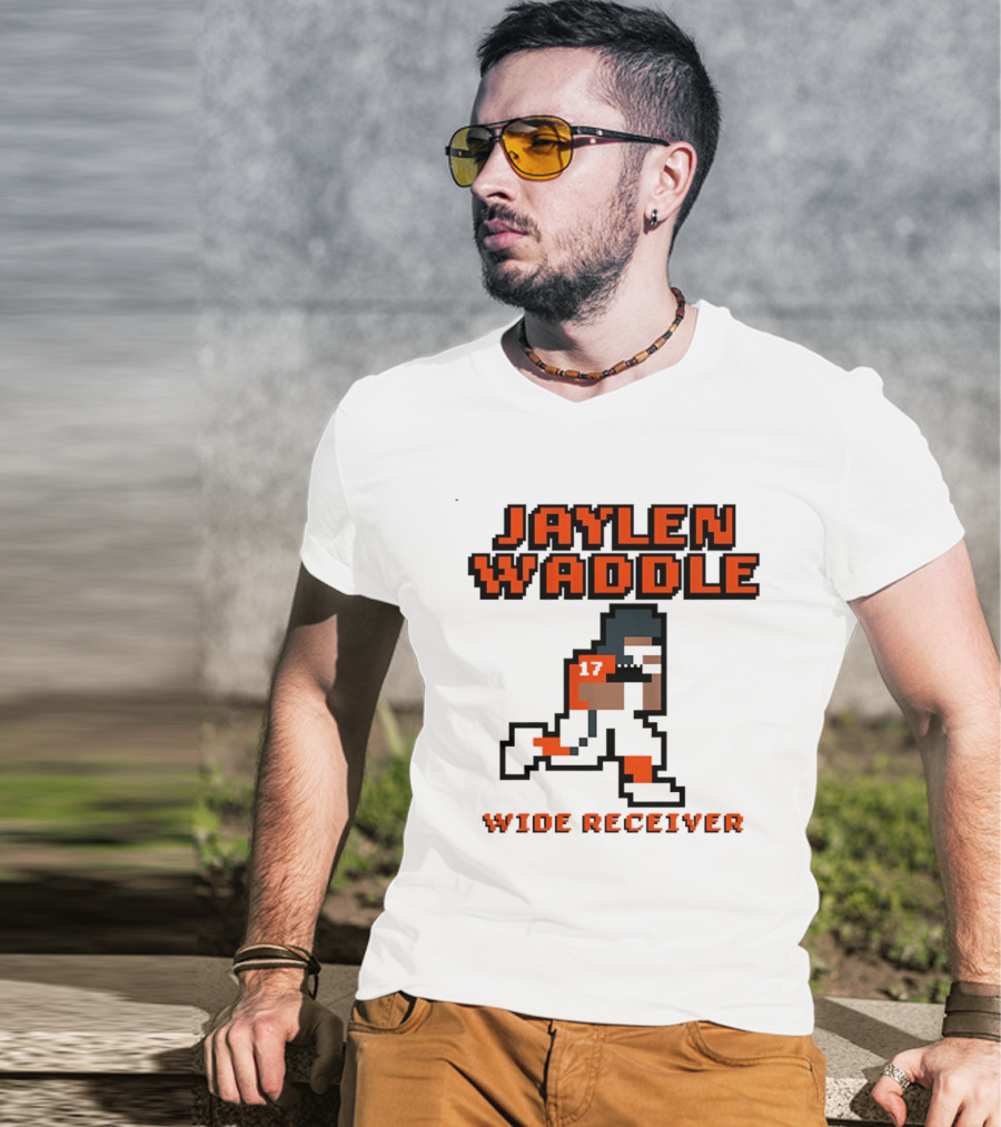Jaylen Waddle Wide Receiver Pixel T-Shirt