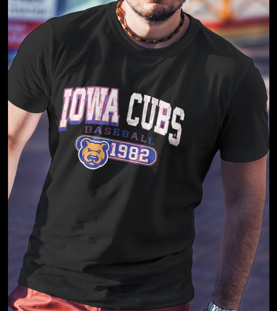 Iowa Cubs Baseball 1982 Vintage Emblem With Bear T-Shirt