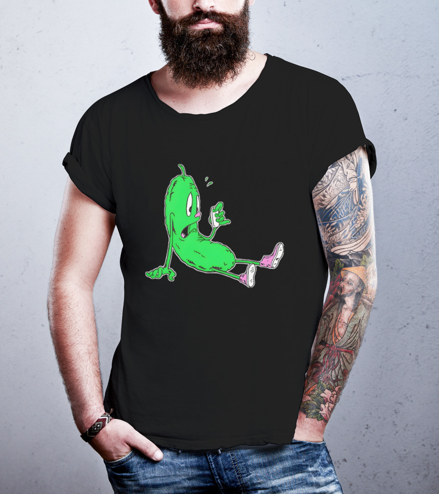 Stunsig Green Pickle Cartoon Phone Expression T-Shirt