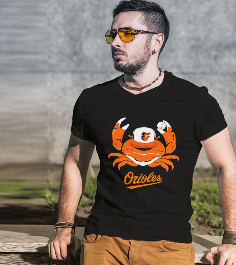 Baltimore Orioles Crab Mascot With Baseball Cap T-Shirt