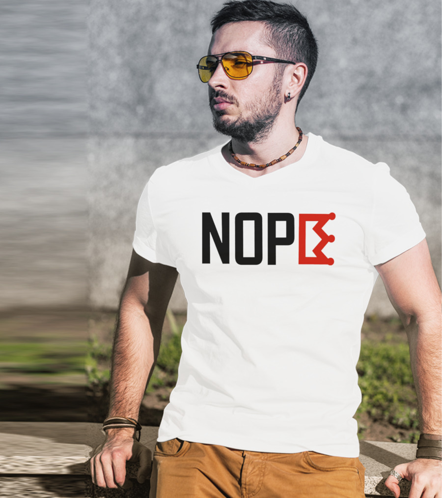 NOPE Crown Symbol No Kings In America T-Shirt