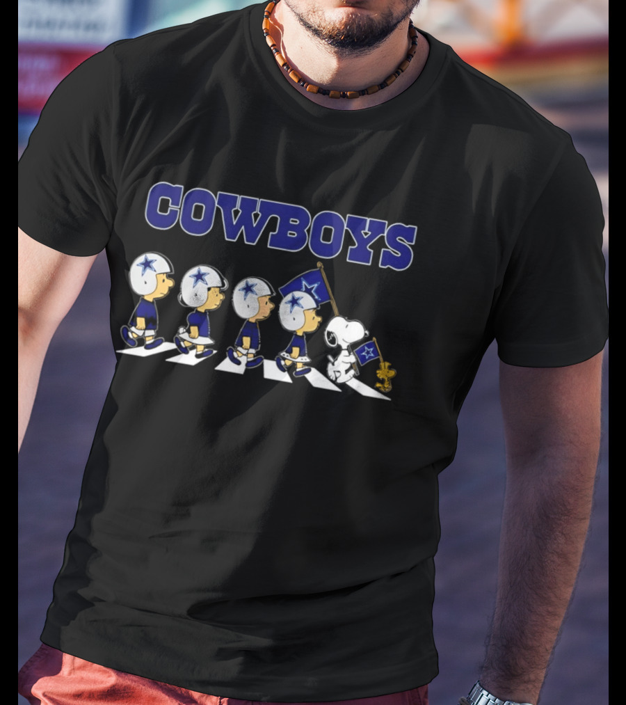 Peanuts Cowboys Snoopy Flag Parade Football Helmet Abby Road T-Shirt