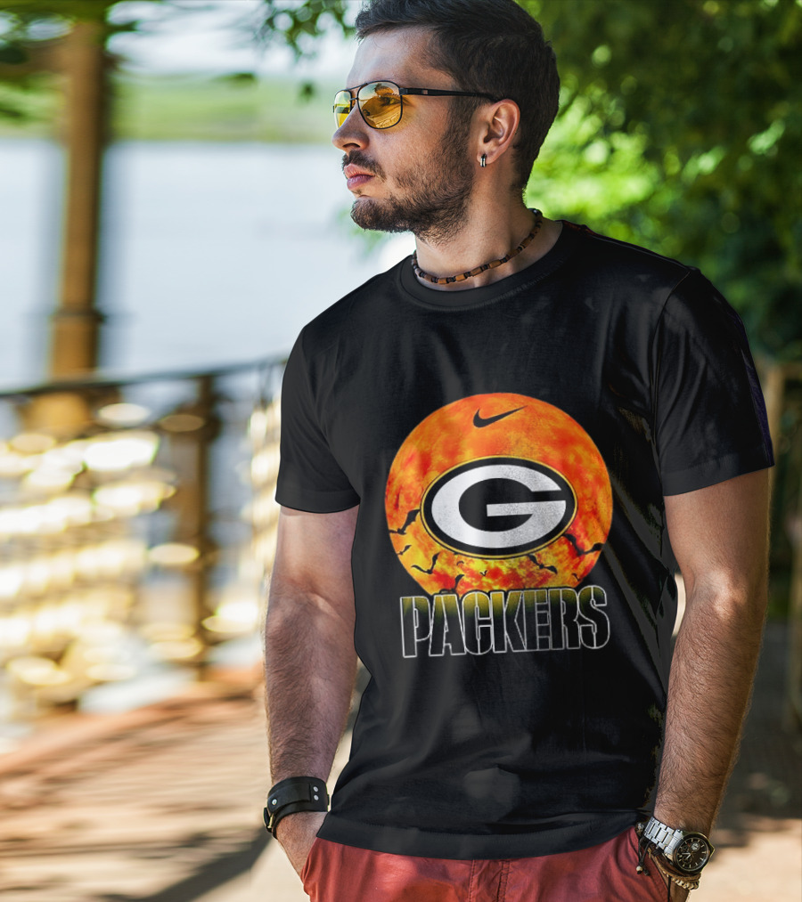 Green Bay Packers Grinch Halloween Season T-Shirt