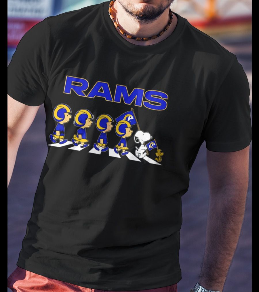 Peanuts Rams Football Flag Cartoon Characters Parade T-Shirt