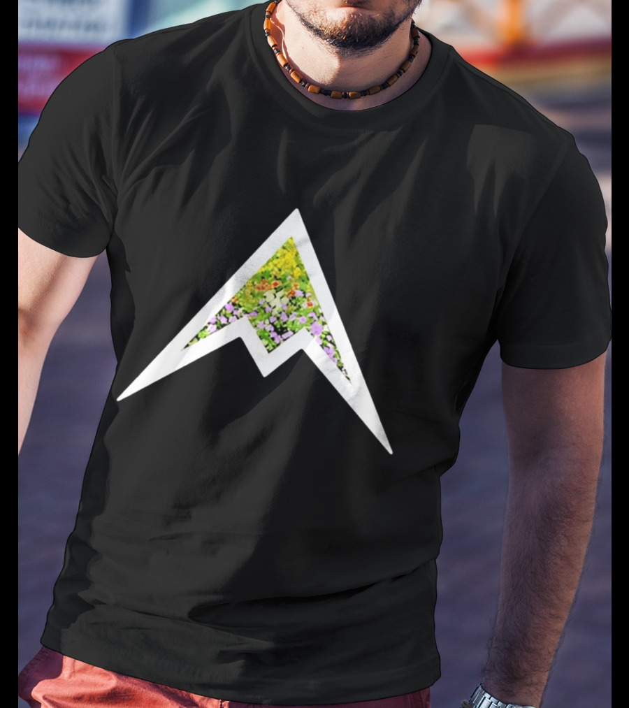AM Garden Floral Pattern M Shape T-Shirt
