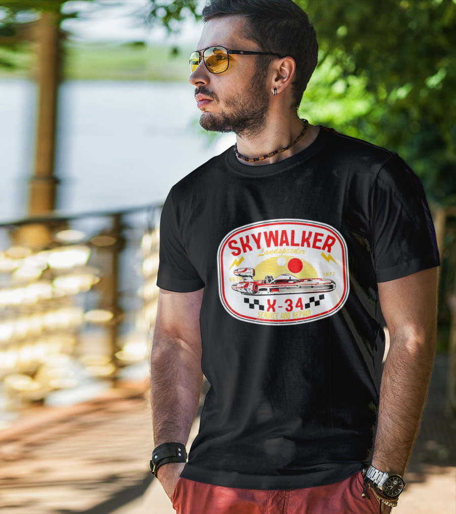 Skywalker Landspeeder X 34 Service And Repair Estd 1977 T-Shirt
