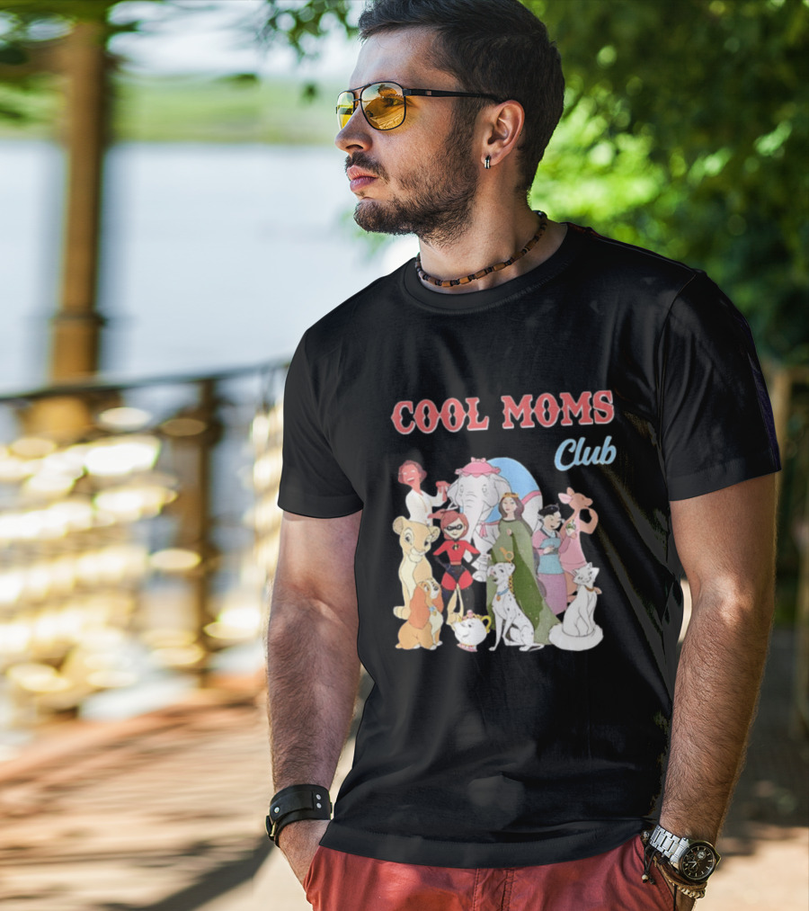 COOL MOMS CLUB Disney Characters T-Shirt