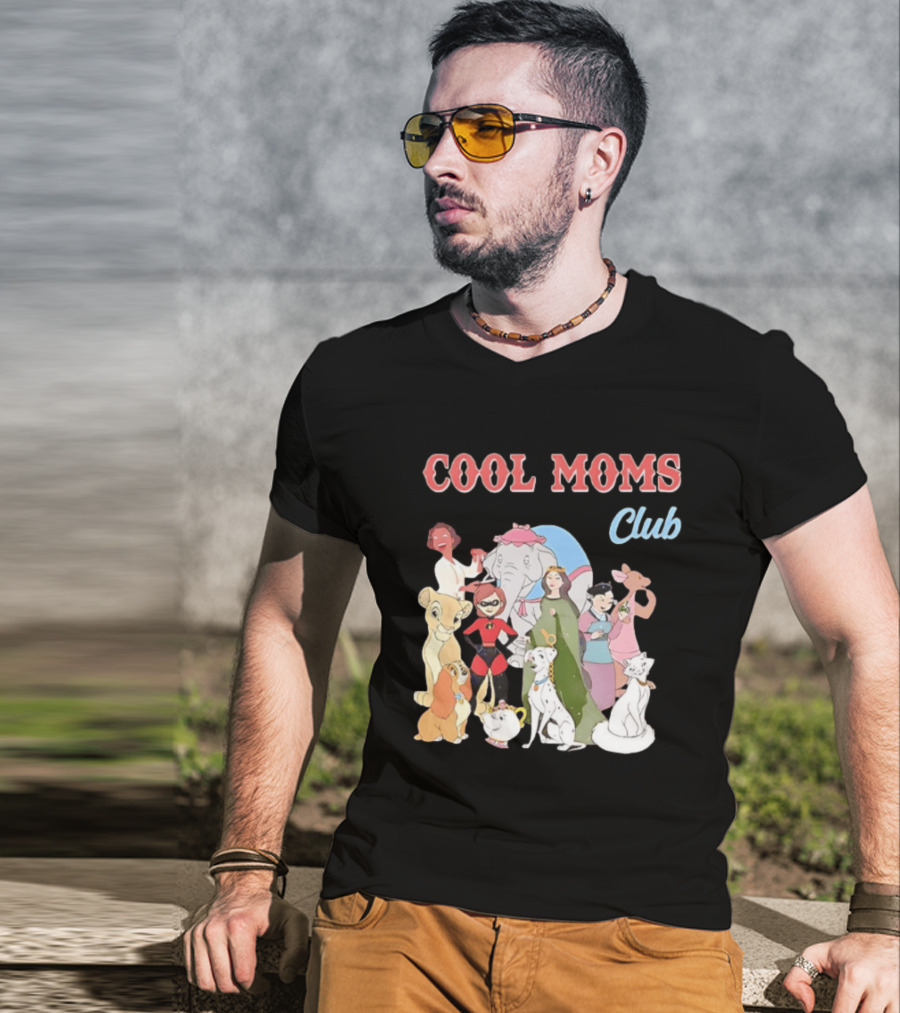 COOL MOMS CLUB Disney Characters T-Shirt